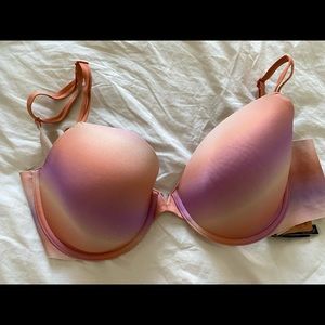 Victoria’s Secret Illusion Demi Lightly Lined Bra